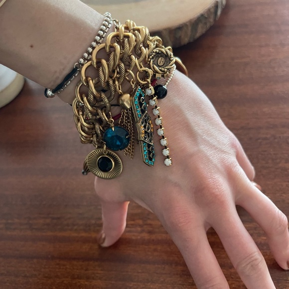 Alex and Ani vintage 66 exclusive charm bracelet! - Picture 5 of 5